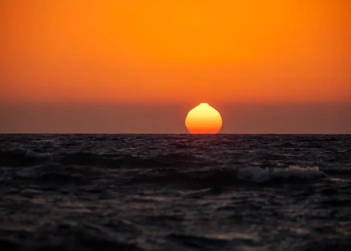 Soave Mare E Piscina Privata Villa